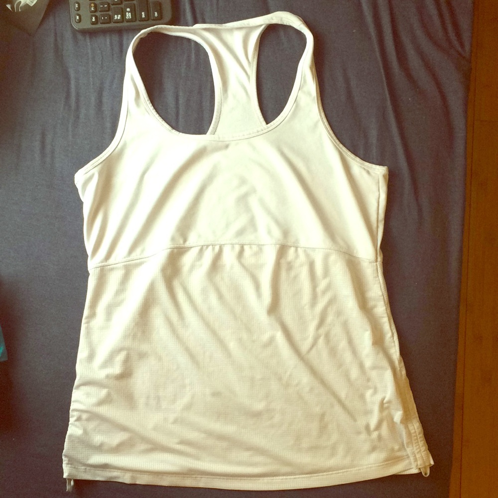 Fabletics tank (cashel?) adjustable racer back